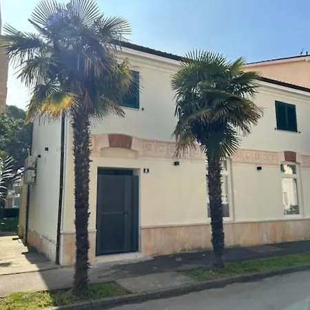 Urban Σπίτι διακοπών Πόρετς